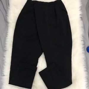 Azbro pants size small